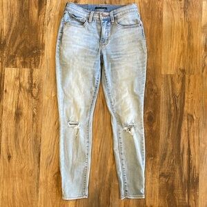 Lucky Brand Mid Rise Ava Skinny Jeans Size 4/27